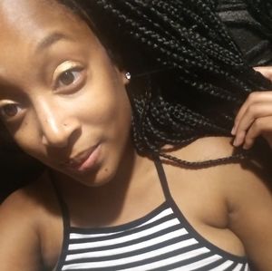 Meet your Posher, Briana